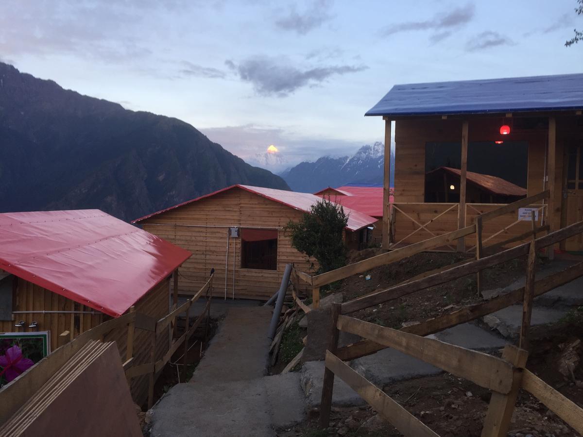 Blue Poppy Resorts Joshīmath Extérieur photo